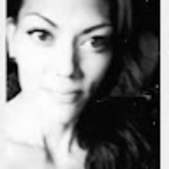 Meet your Posher, Gia - Picture 1 of 1